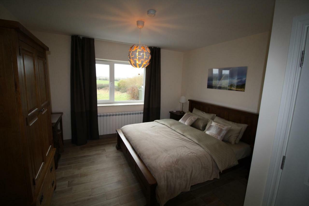 Atlantic Retreat Lodge Kinvara Exterior photo